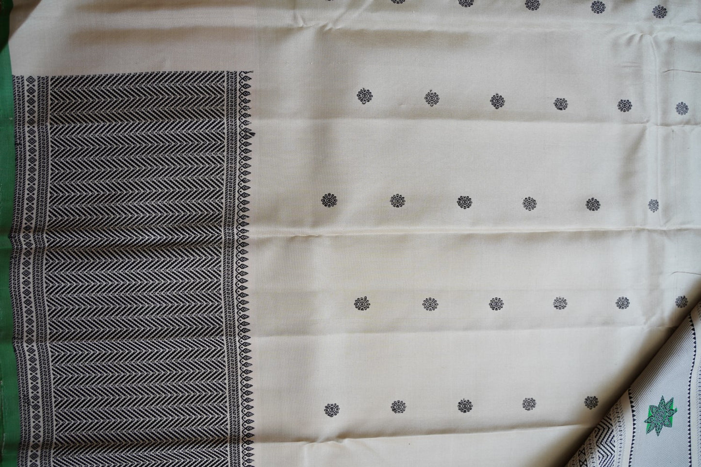 Gadwal Silk Saree PC16331