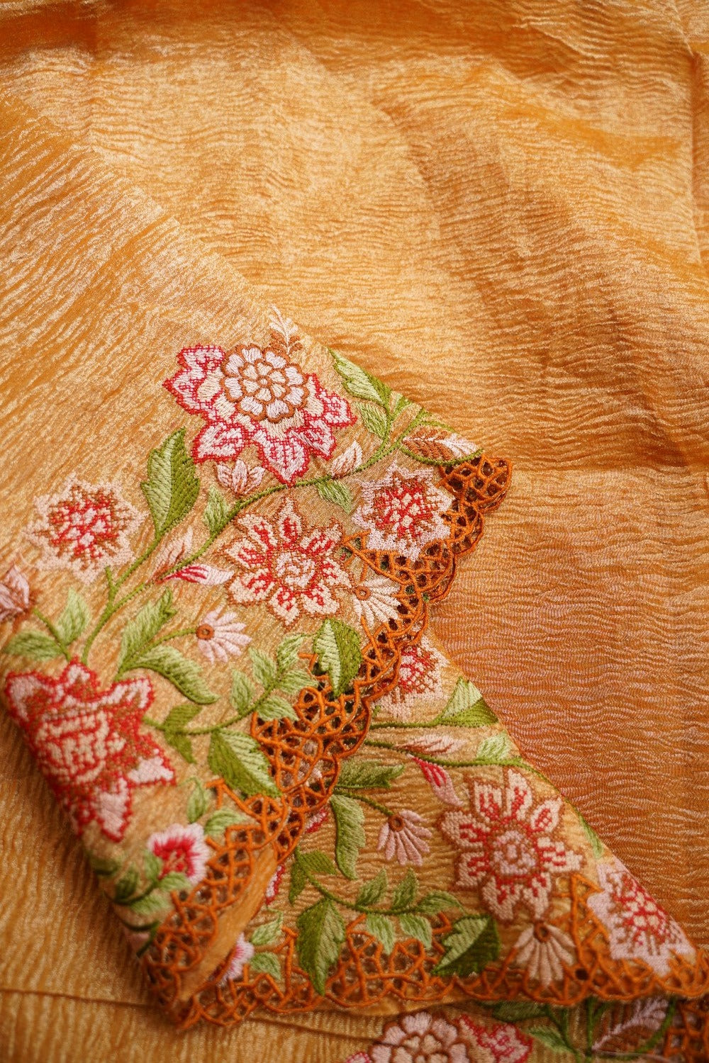 Gold banarasi tissue silk Saree  PC11776