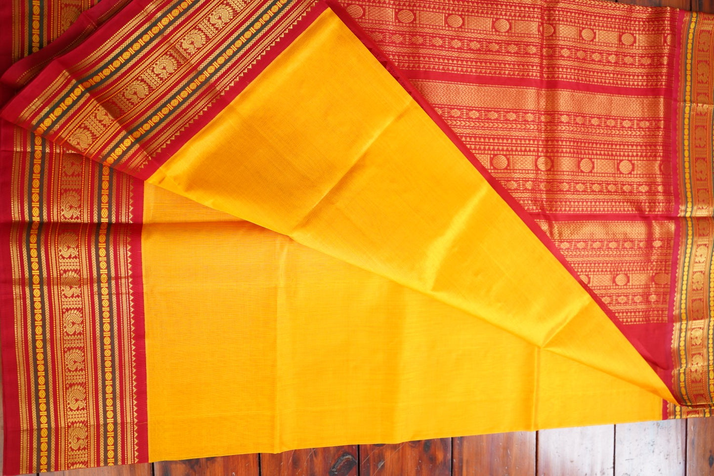 Kanchi Handloom Silk Cotton Saree pc16319