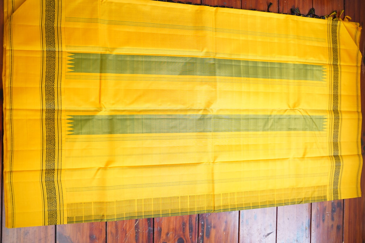 Pure Kanchi Silk Saree Pc16363