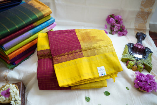 Arakku Color  Kanchi  Checks Silk Cotton Saree With Zari Border PC11346