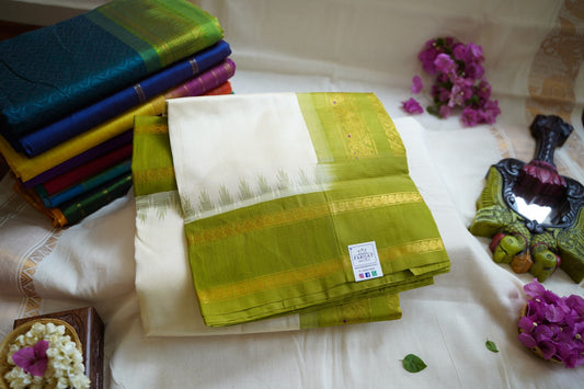 White  Kanchi Handloom Silk Cotton Saree PC10917