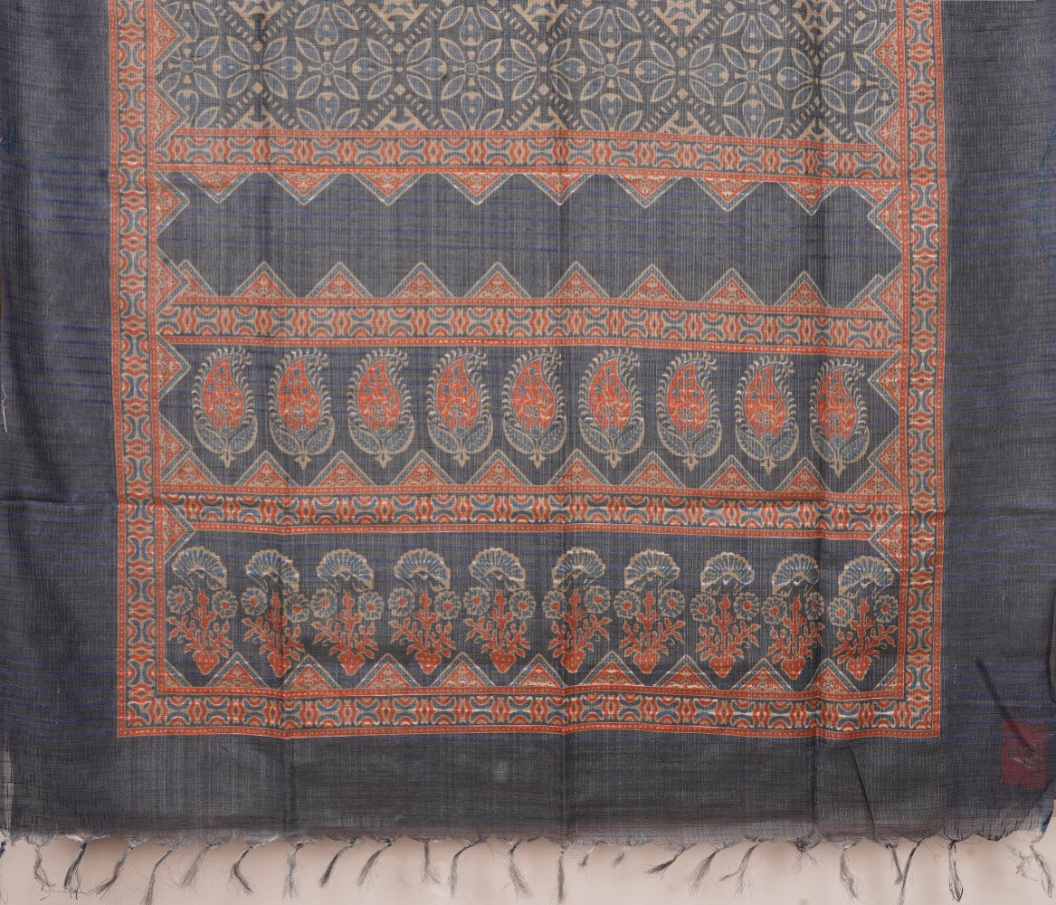 Semi tussar pc16395