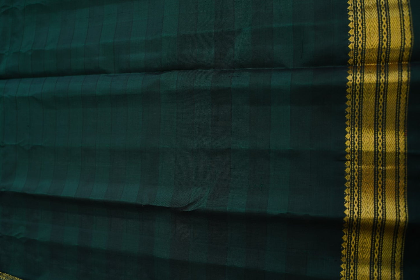 Gadwal Silk Saree PC15328
