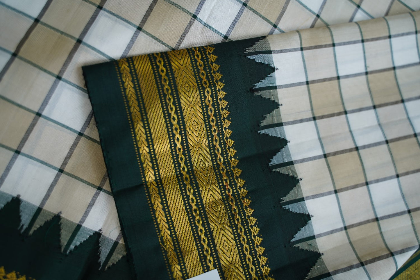 Gadwal Silk Saree PC15328