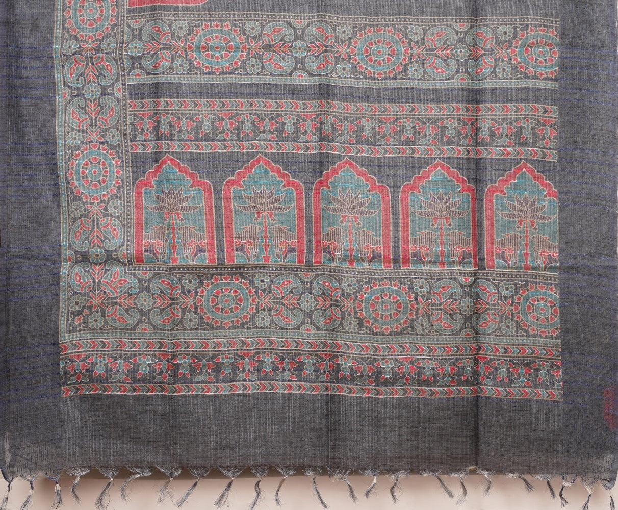 Semi tussar pc16410
