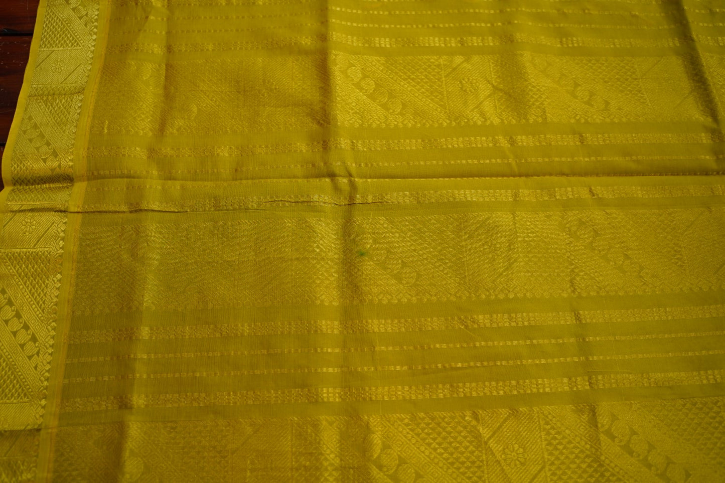 Kanchi Semi Silk Cotton Saree PC17564