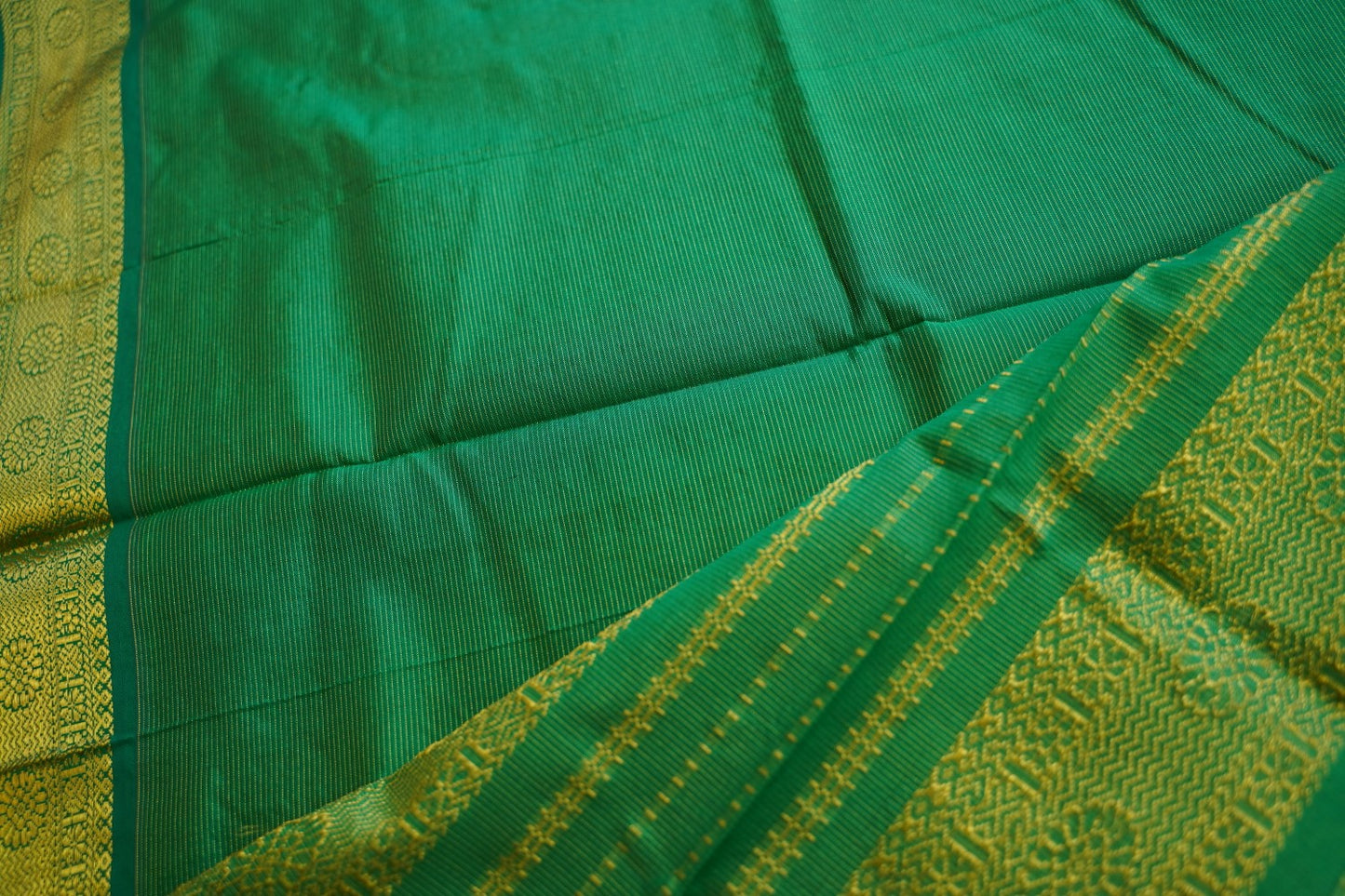 Kanchi Semi Silk Cotton Saree PC17576