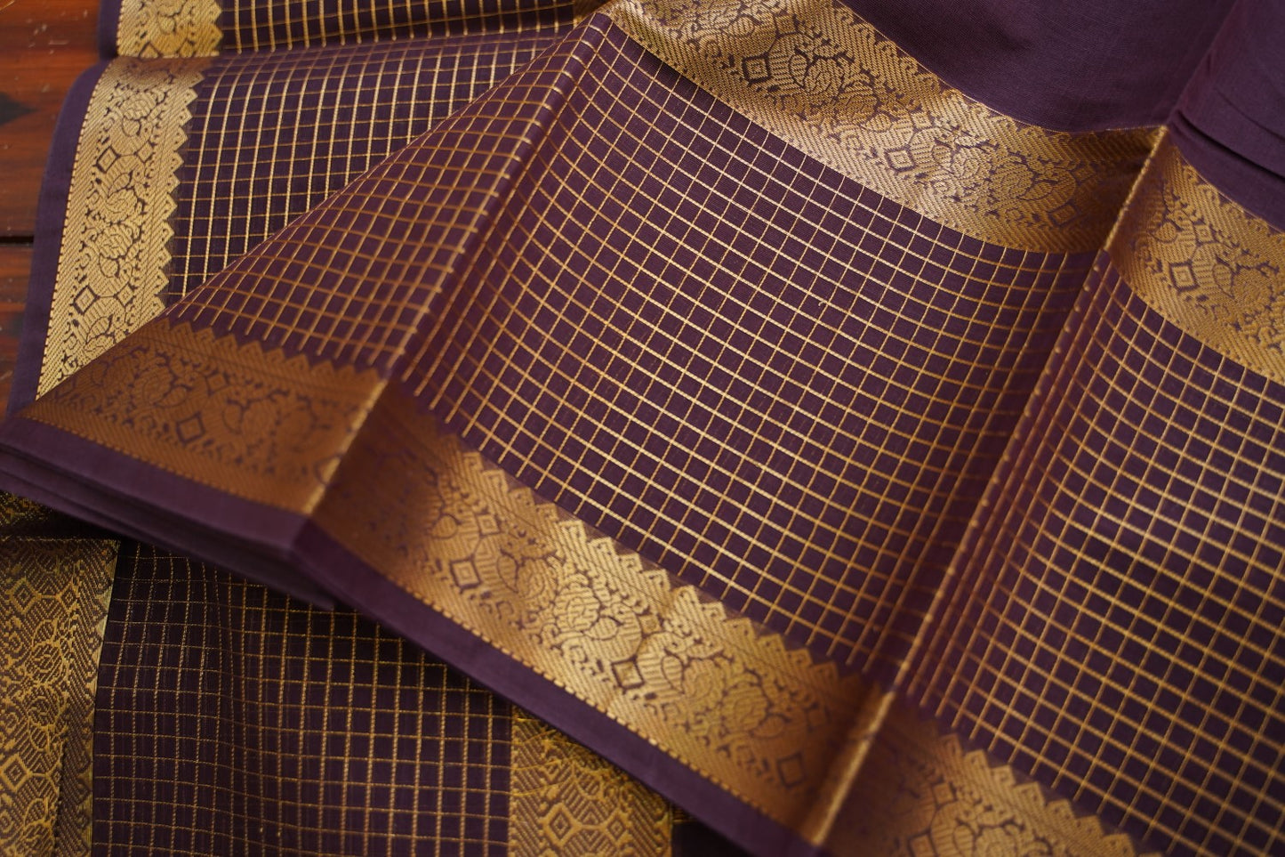 Chettinad handloom Cotton Saree PC17596[|Dark coffee brown]