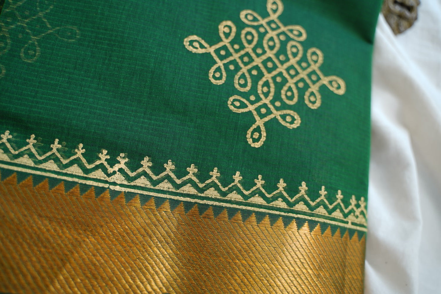 Block Printed Saree PC17624
