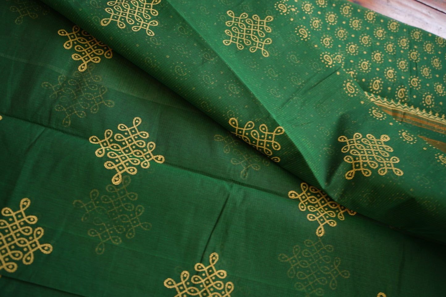 Block Printed Saree PC17624