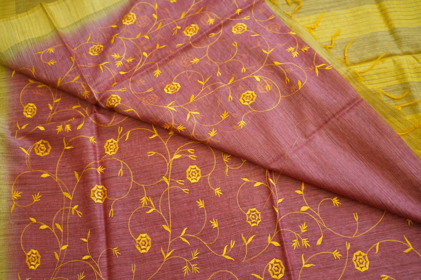 Semi tussar PC17656