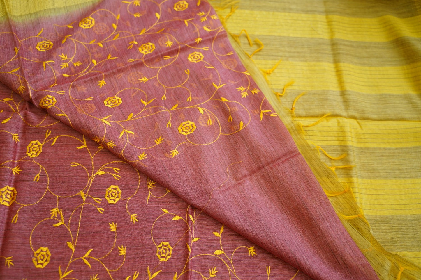 Semi tussar PC17656