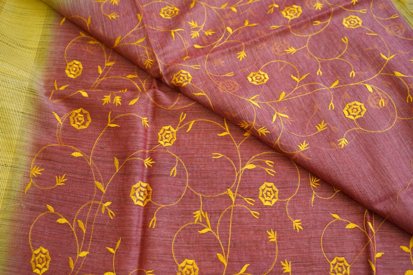 Semi tussar PC17656