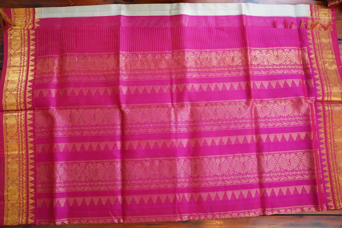 Kanchi Handloom Silk Cotton Saree PC15604
