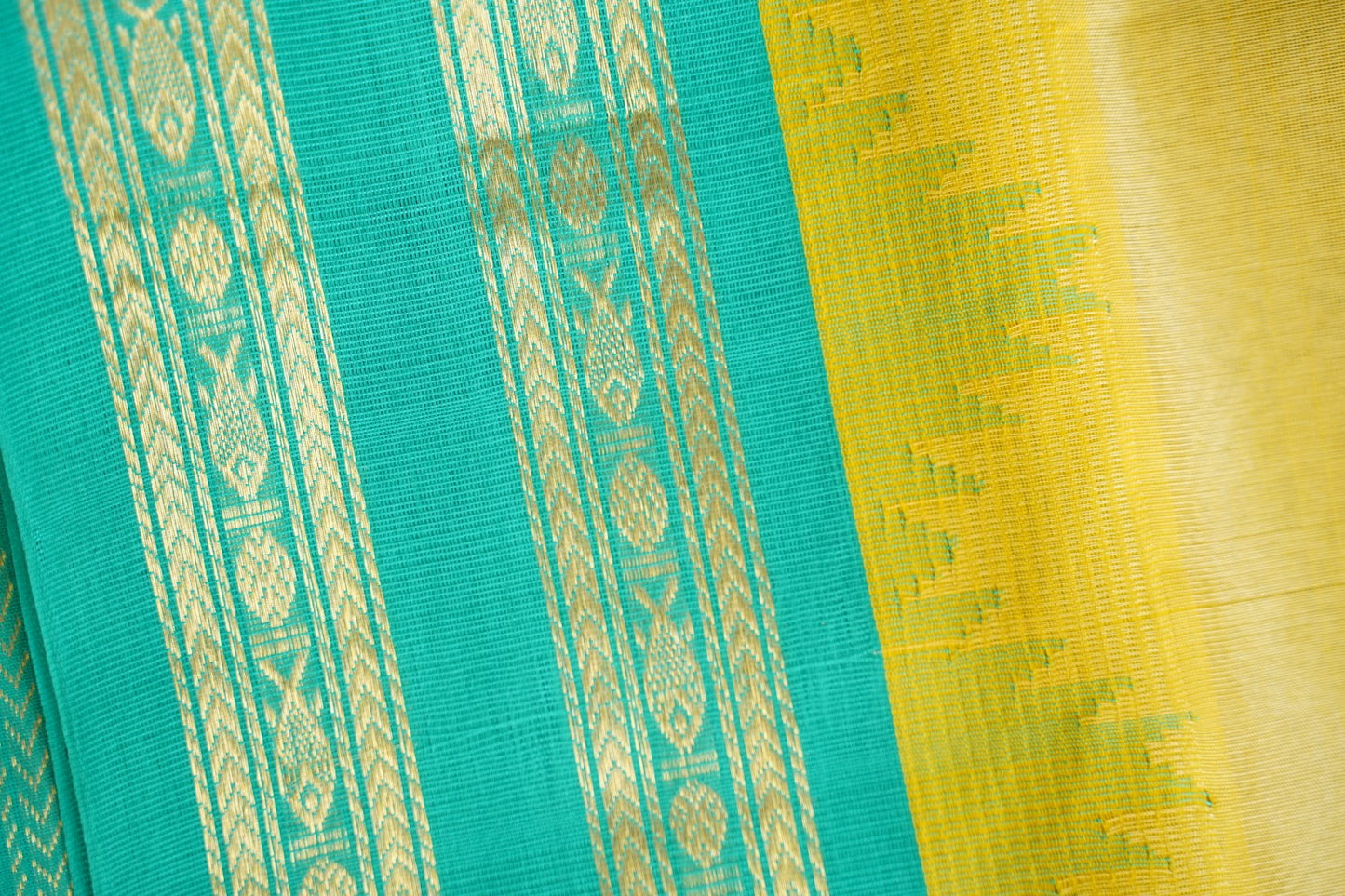 Kanchi Handloom Silk Cotton Saree PC15587