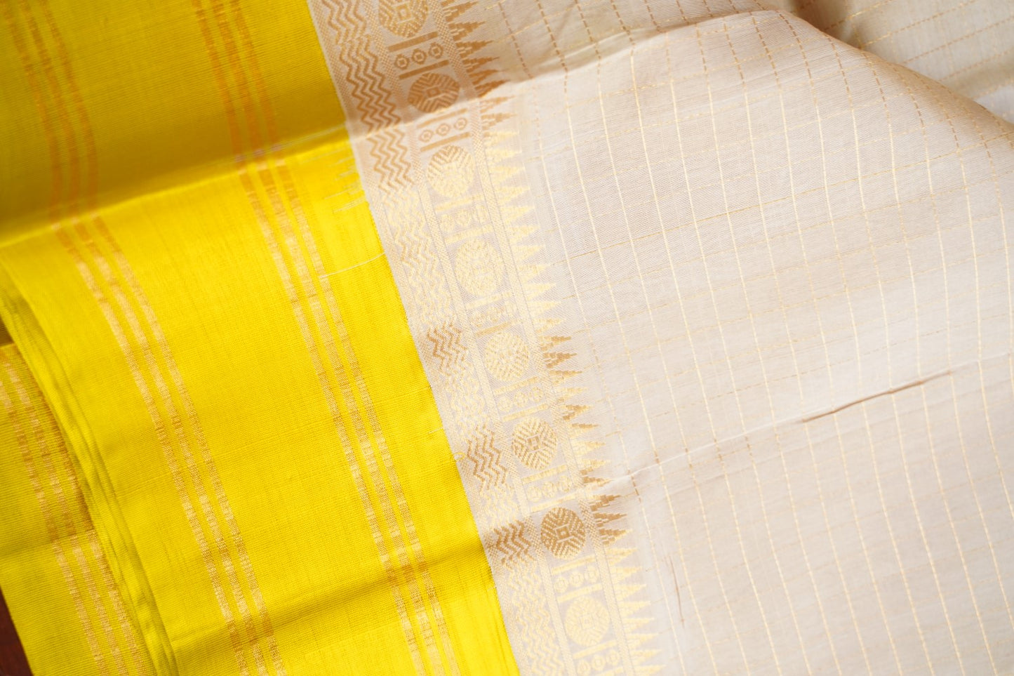 Kanchi Handloom Silk Cotton Saree PC16854