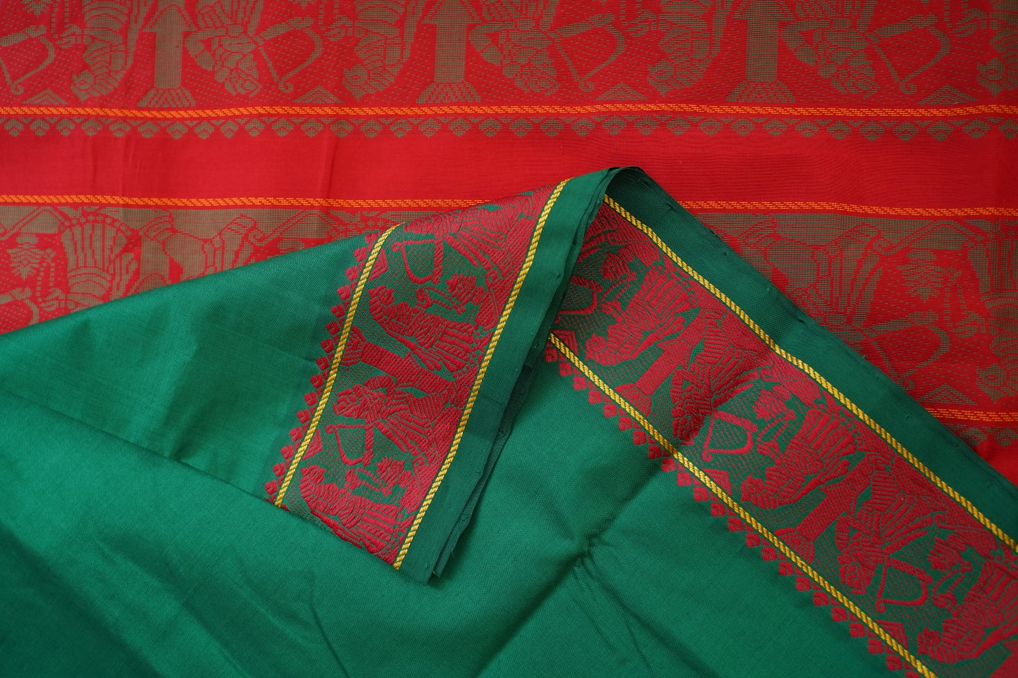 Kanchi Semi Silk Cotton Saree PC15740