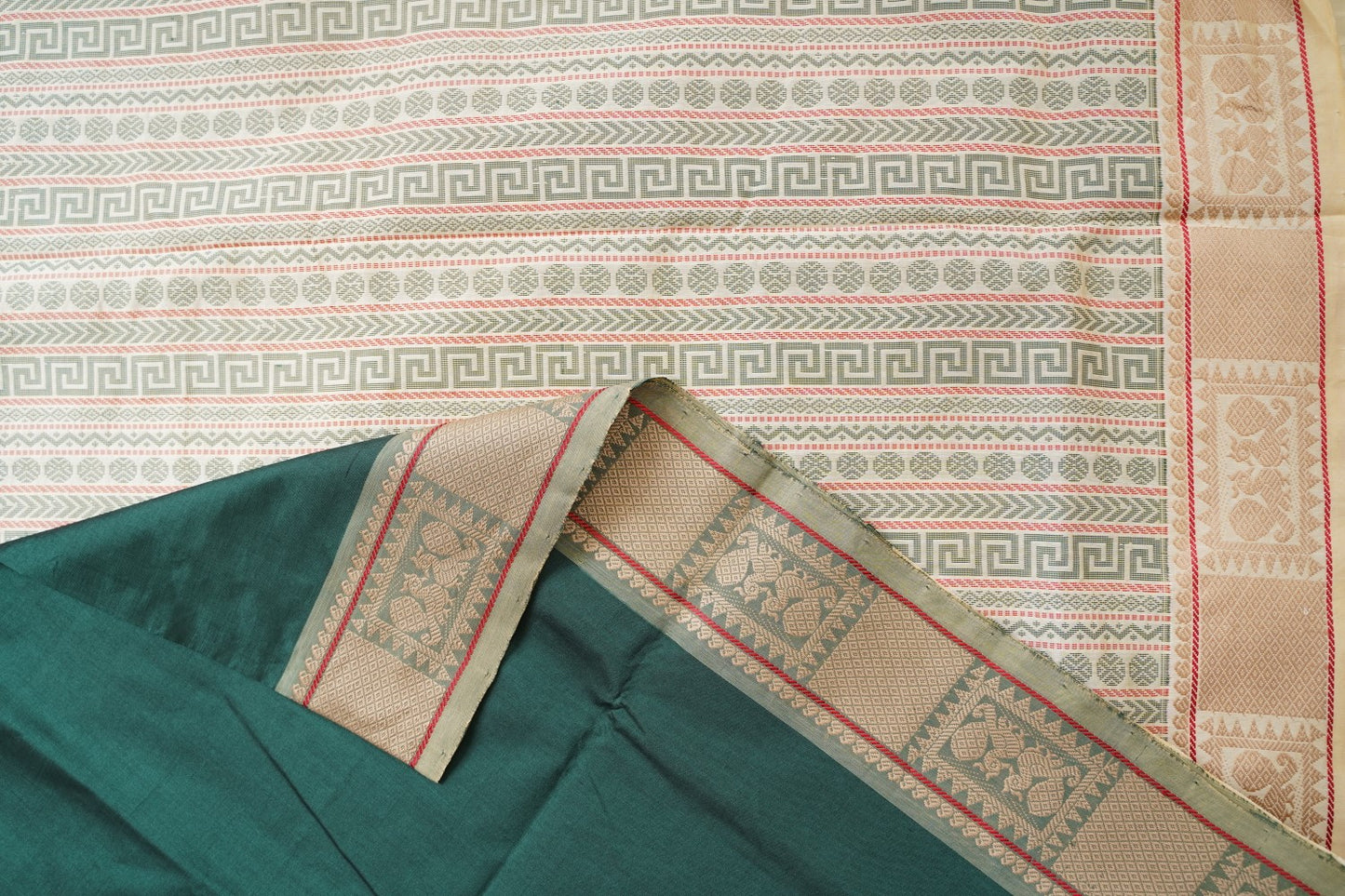 Kanchi Semi Silk Cotton Saree PC15739