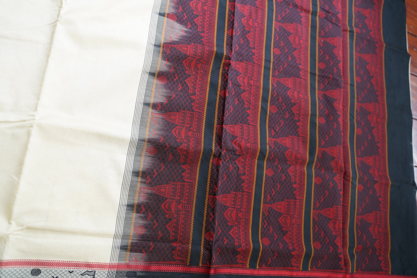 Kanchi Semi Silk Cotton Saree PC15738