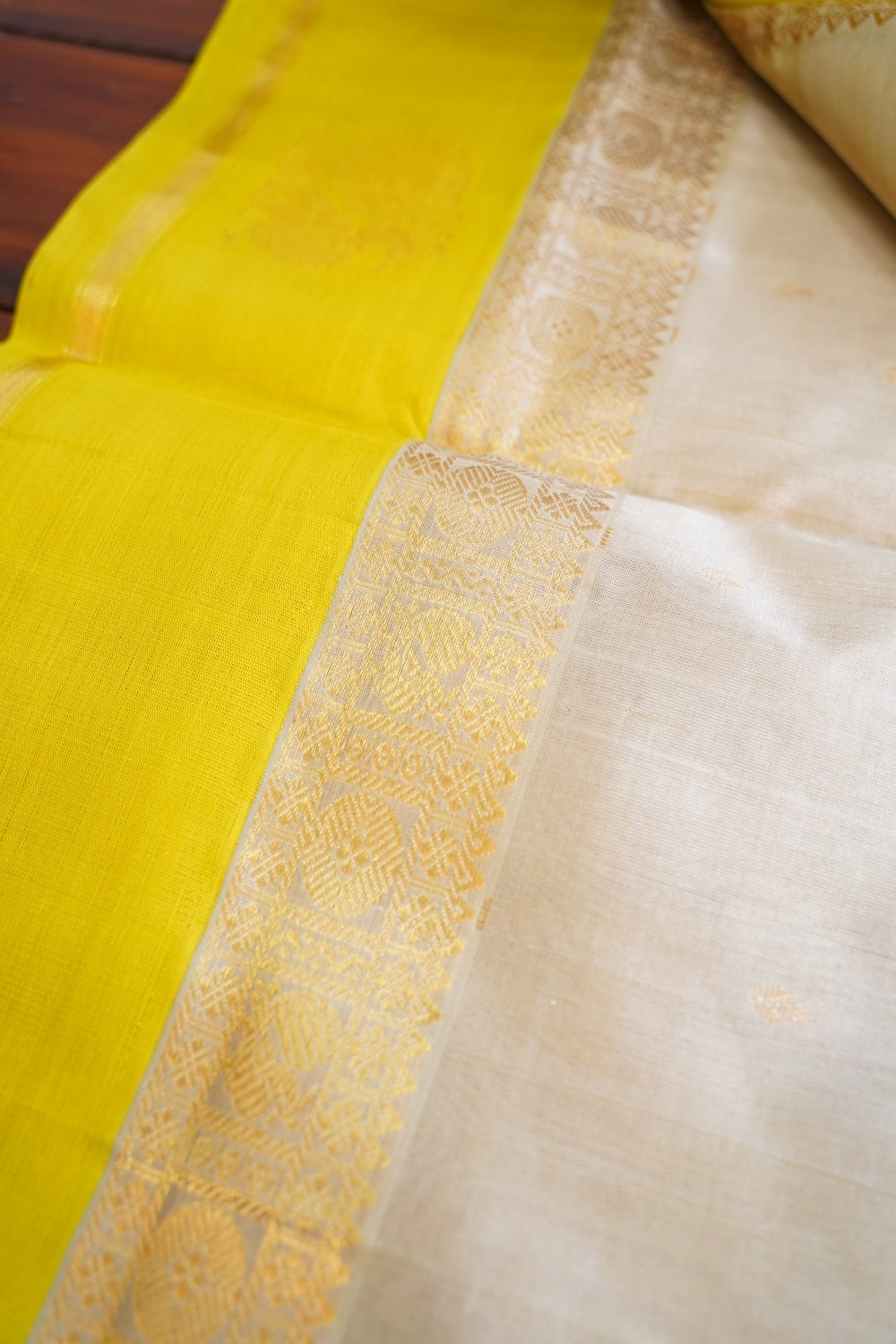 Kanchi Handloom Silk Cotton Saree PC16996