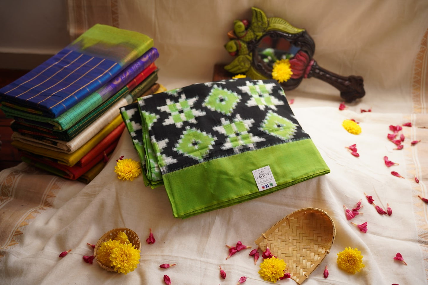 Telia rummal Ikat handloom Cotton Saree PC12375