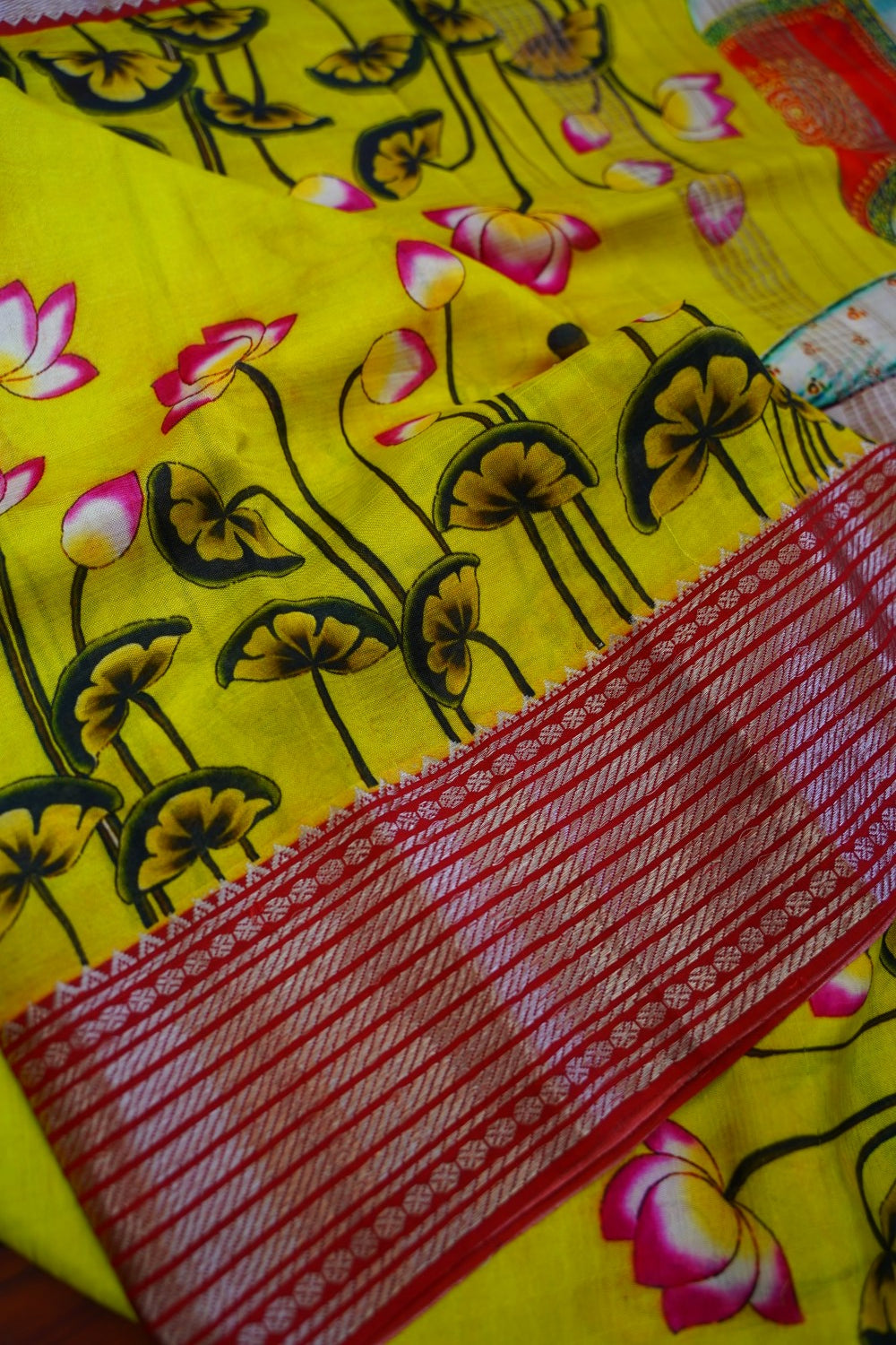 Radha -Krishna Mangalgiri Silk Cotton Saree PC12119