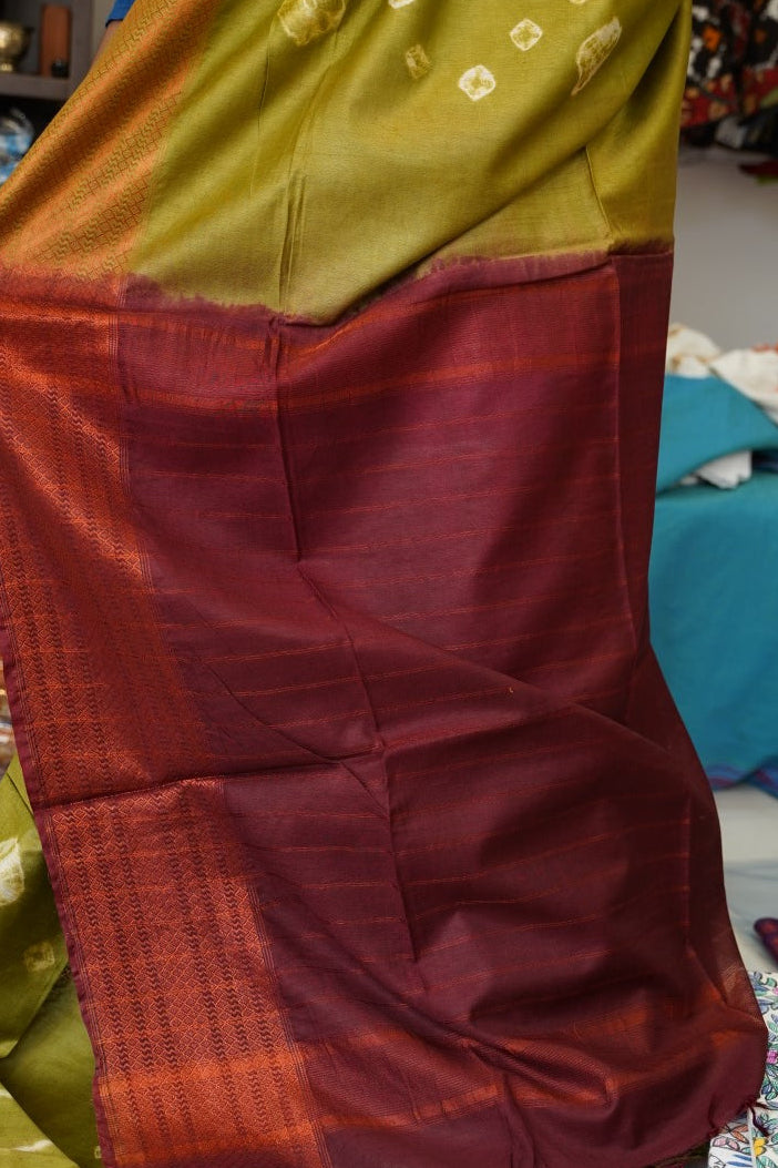 Semi linen saree PC17897