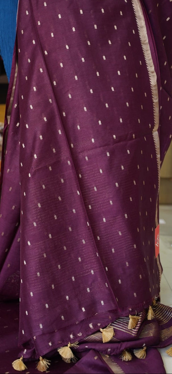 Semi linen saree PC17907
