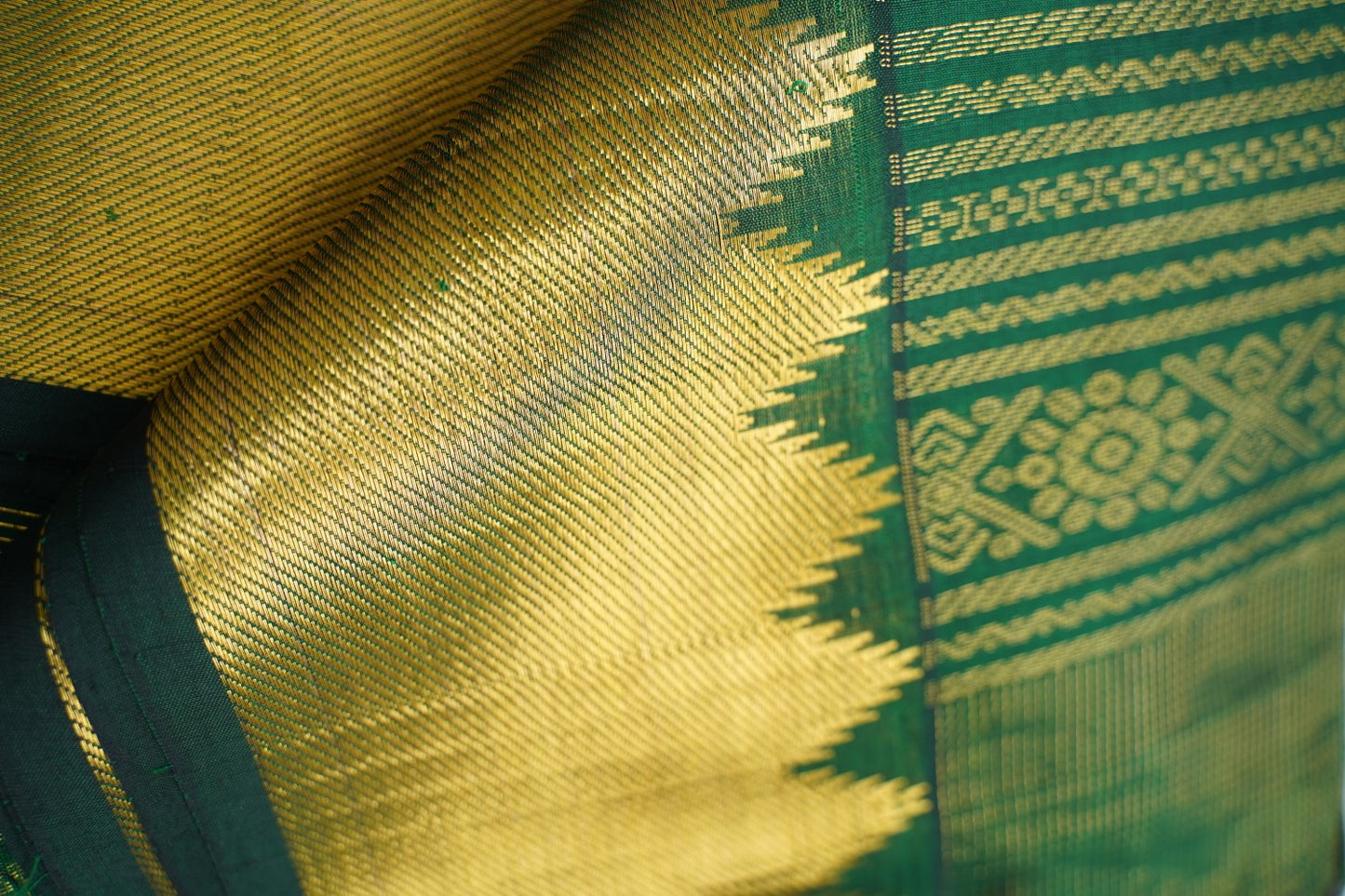 Kanchi Handloom Silk Cotton Saree PC16053