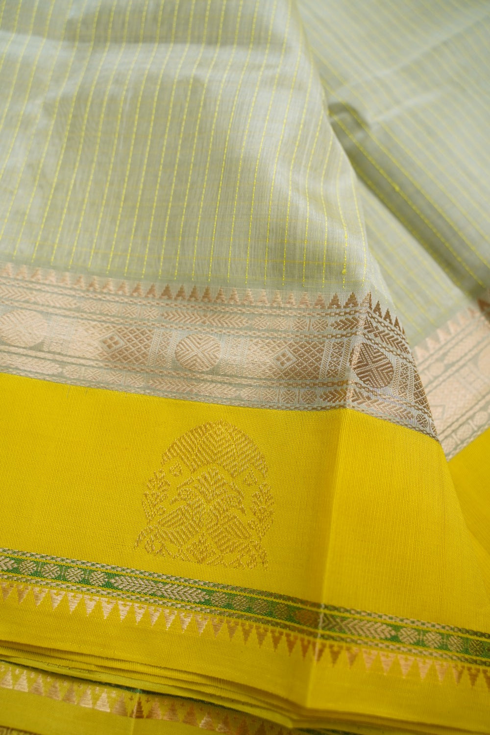 Kanchi Handloom Silk Cotton Saree PC16088