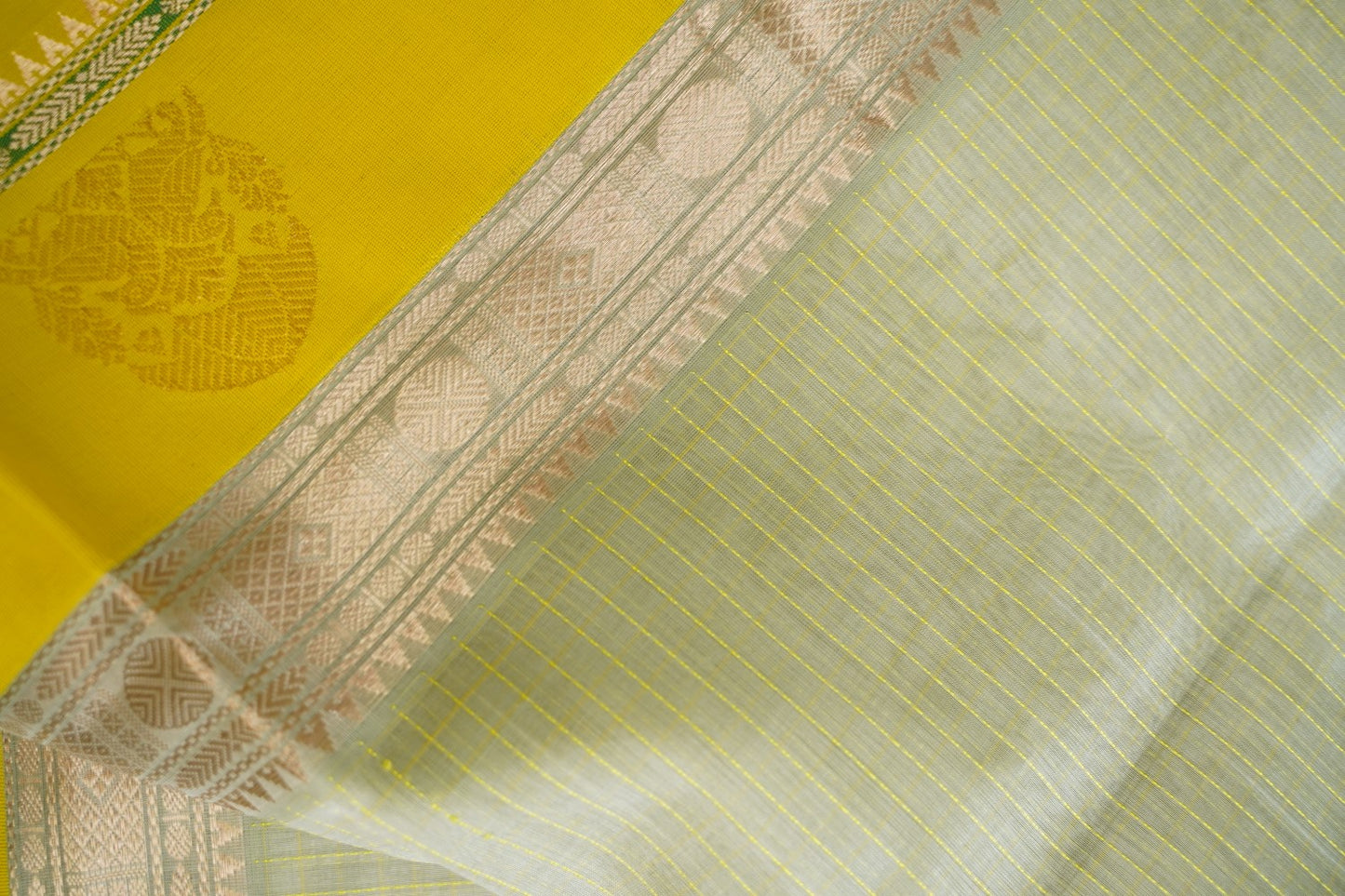 Kanchi Handloom Silk Cotton Saree PC16088
