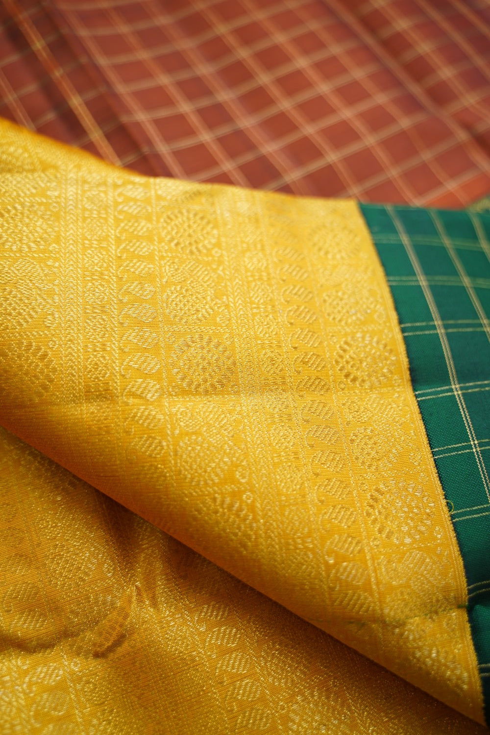 Yellow Varisaipet Pure 4gm Gold  Kanchi Silk Saree With Ganga jamuna Border  PC10748