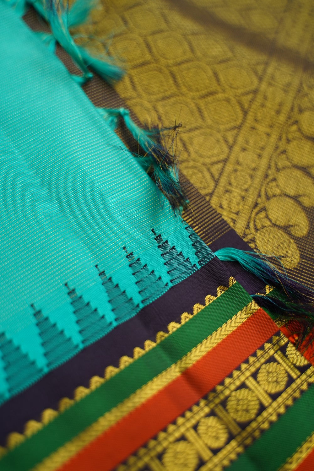 Pure Kanchi Vairaoosi Silk Saree PC17193