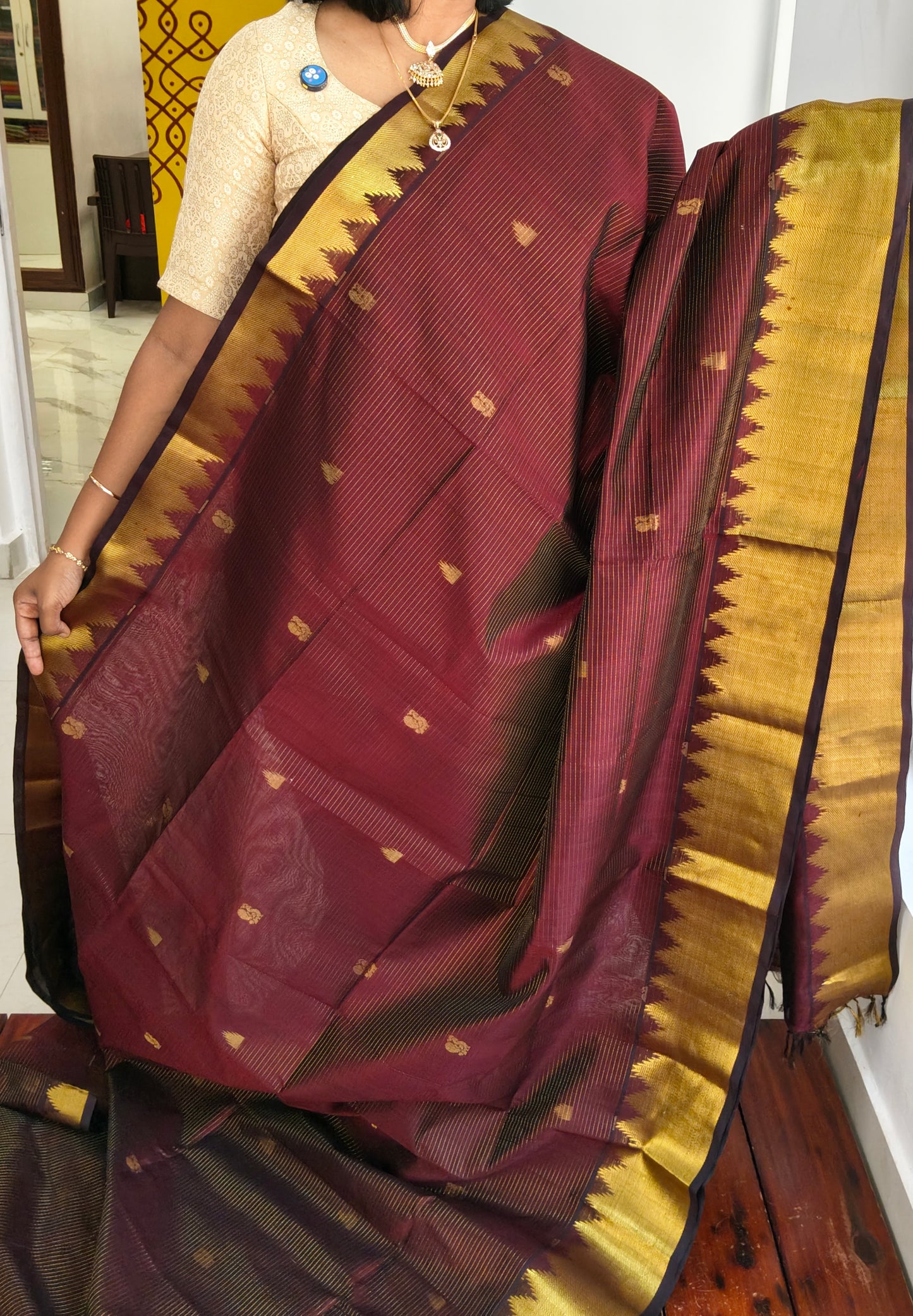 Kanchi Handloom Silk Cotton Saree -Maroon