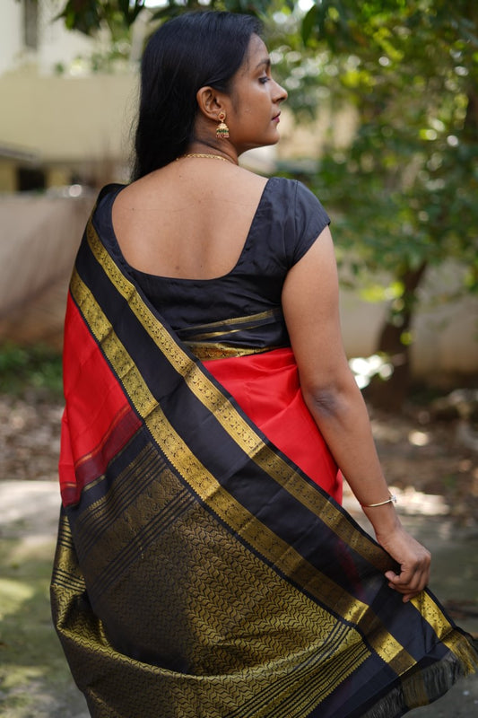 Red and black Pure Korvai Kanchi Silk Saree PC5922 freeshipping - Parijat Collections