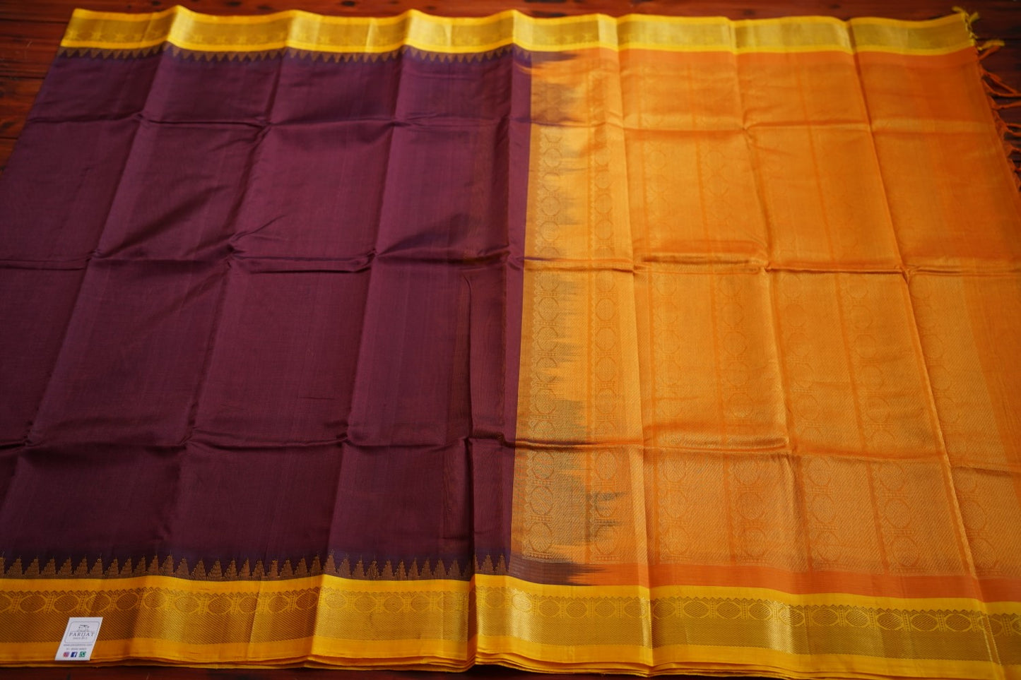 Kanchi Handloom Silk Cotton Saree With Zari Border PC9772