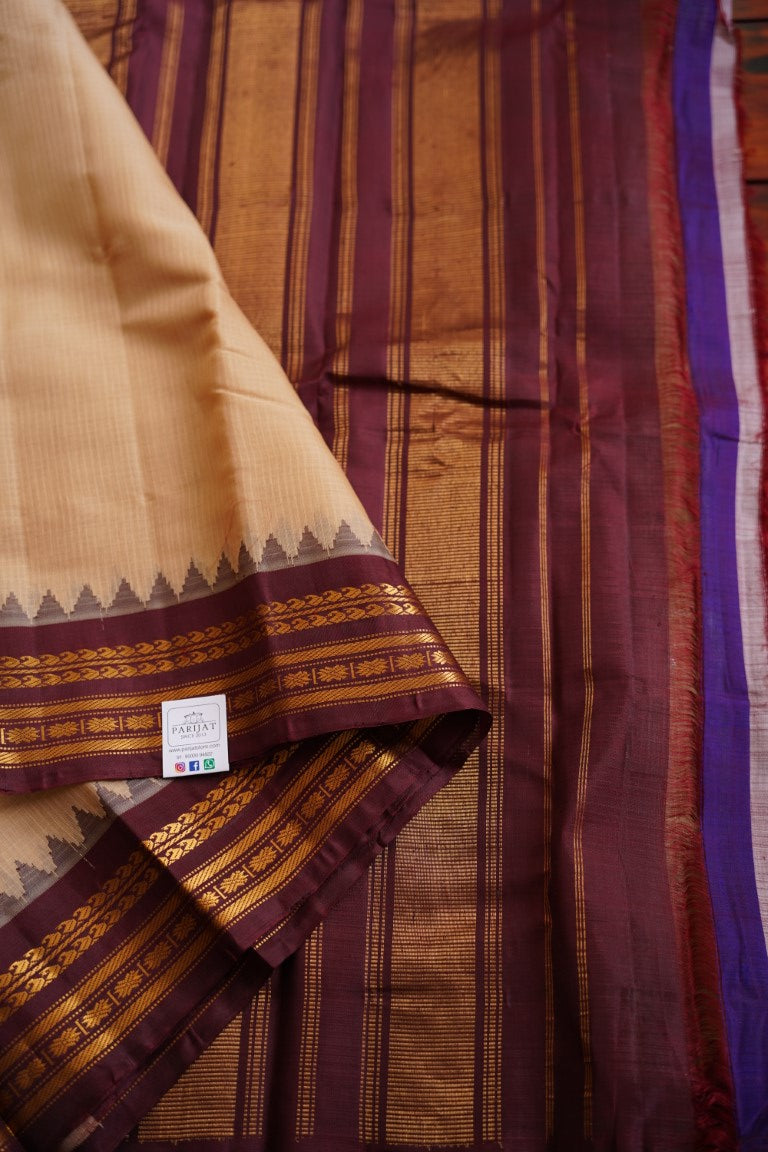 Gadwal Silk Cotton Saree With Zari Border Without Blouse PC9412