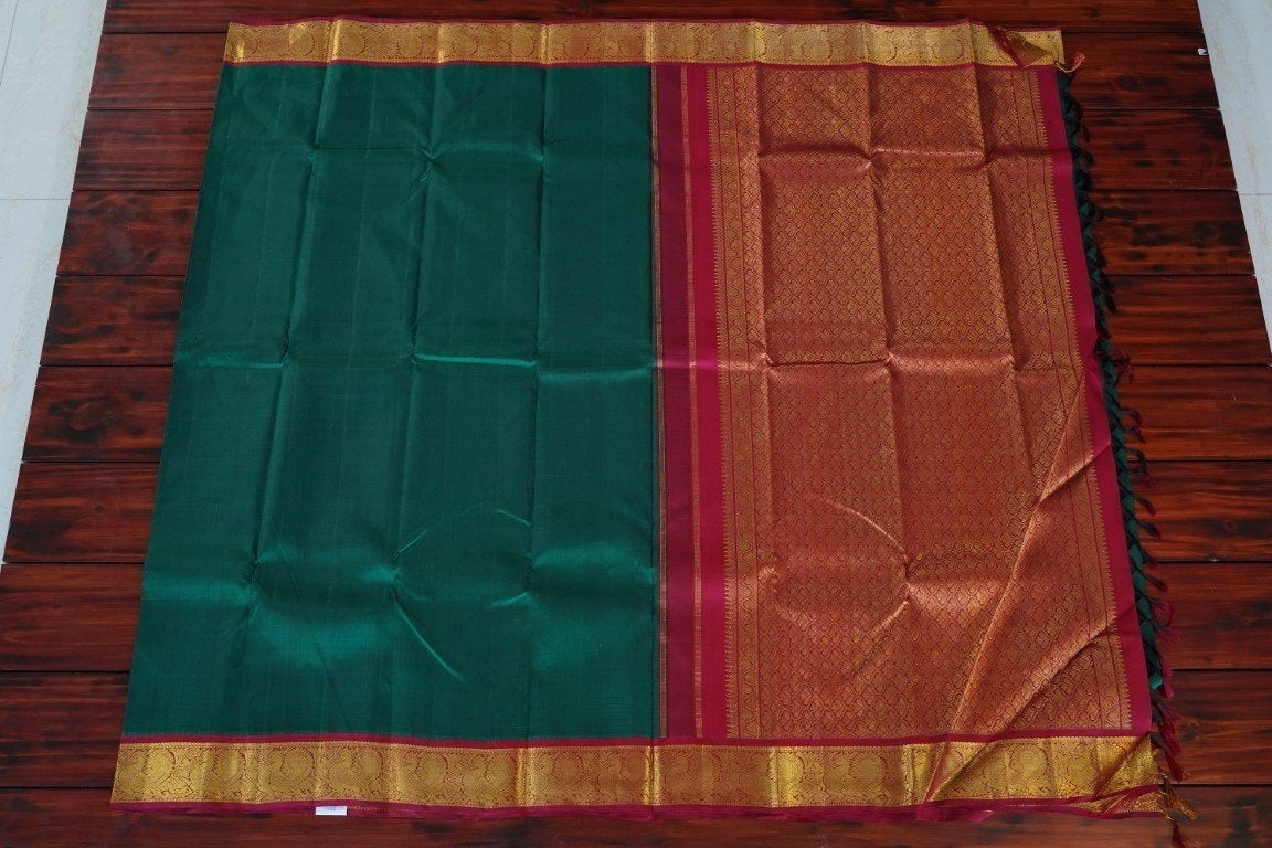 Dark green Kanchi Silk Saree with korvai border PC678-Silk Sarees-Parijat Collections
