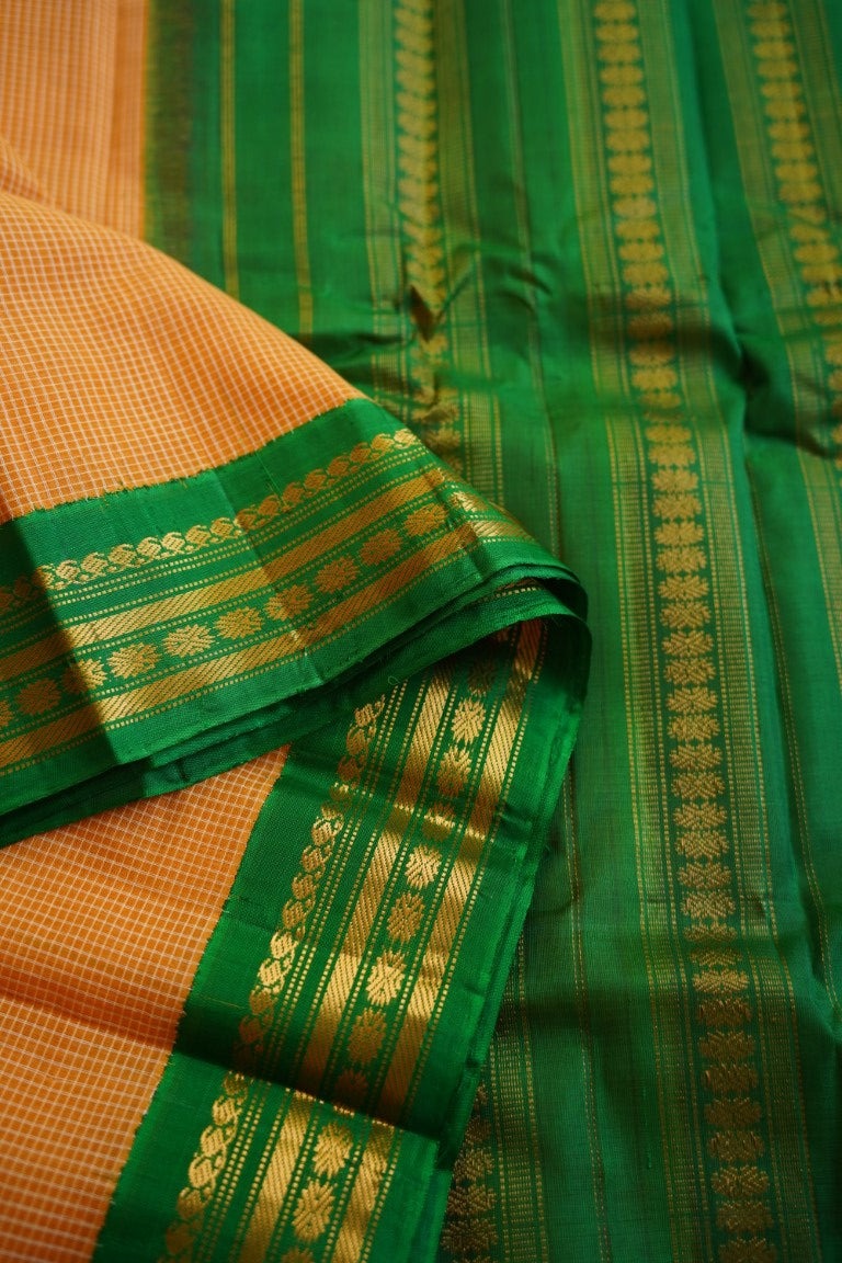 Gadwal handloom Cotton Saree Jari Silk border PC8858